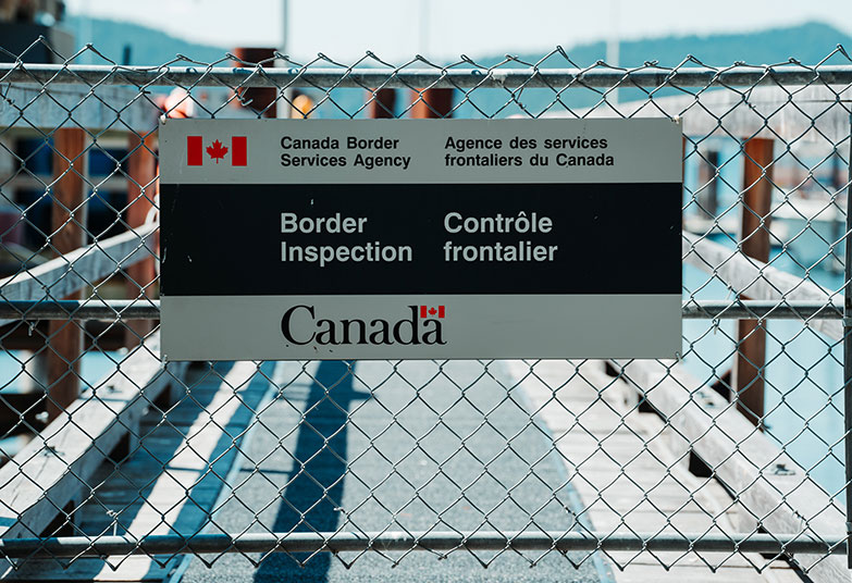 An image of the Canadian border