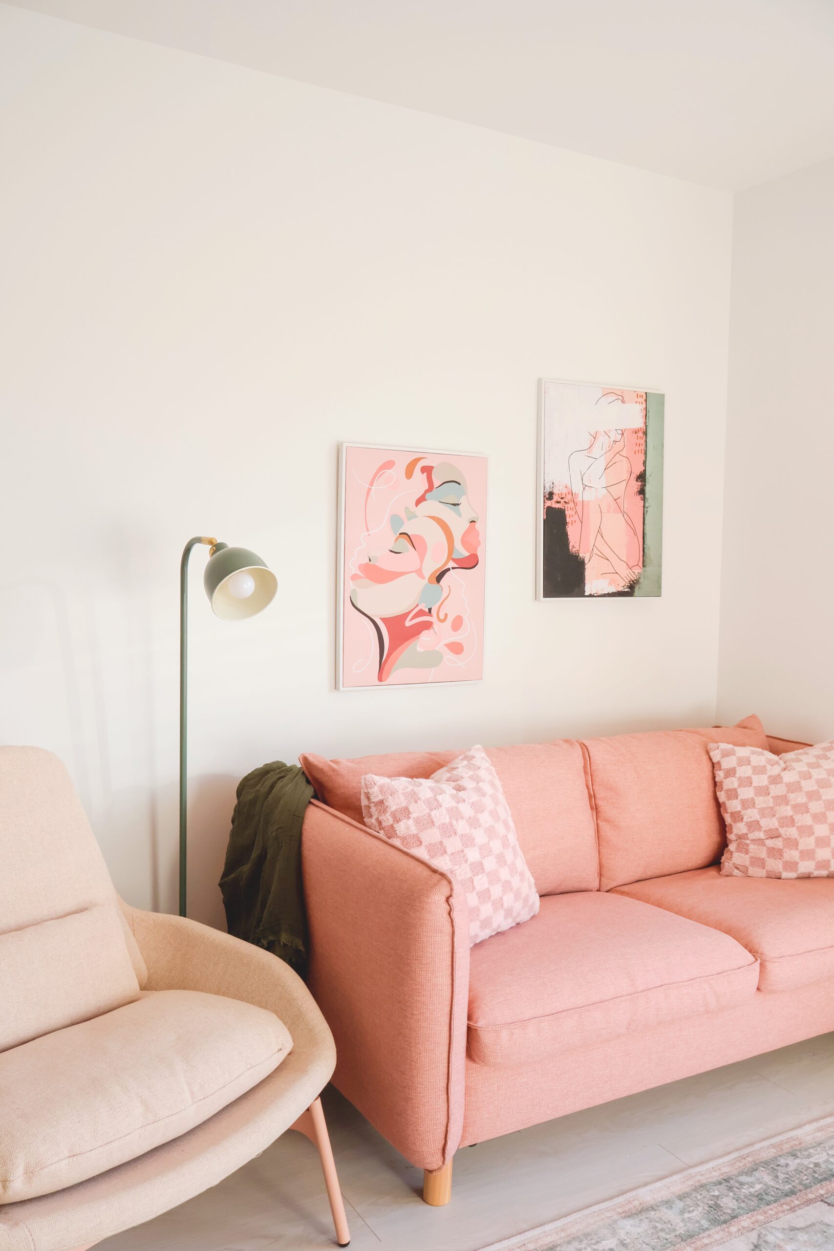 Synchronicity Second Stage Transition House Program Living Room
