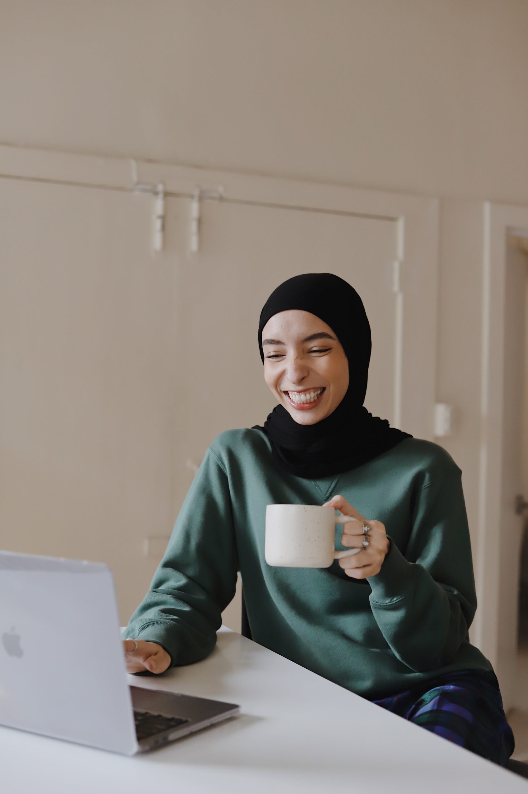 good-faces-mzN7eMmv9IM-unsplash